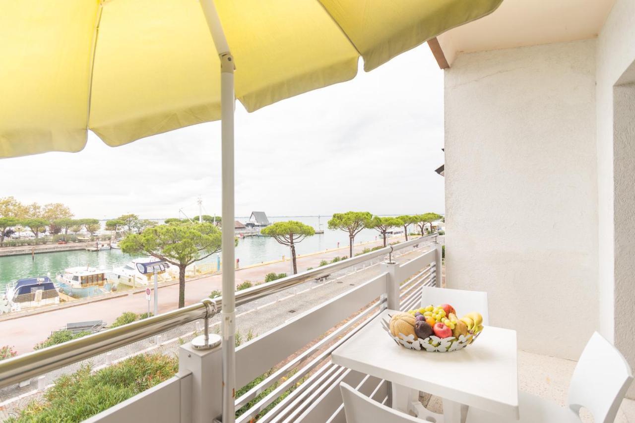 Yachting Residence ลินญาโน ซับเบียโดโร ภายนอก รูปภาพ