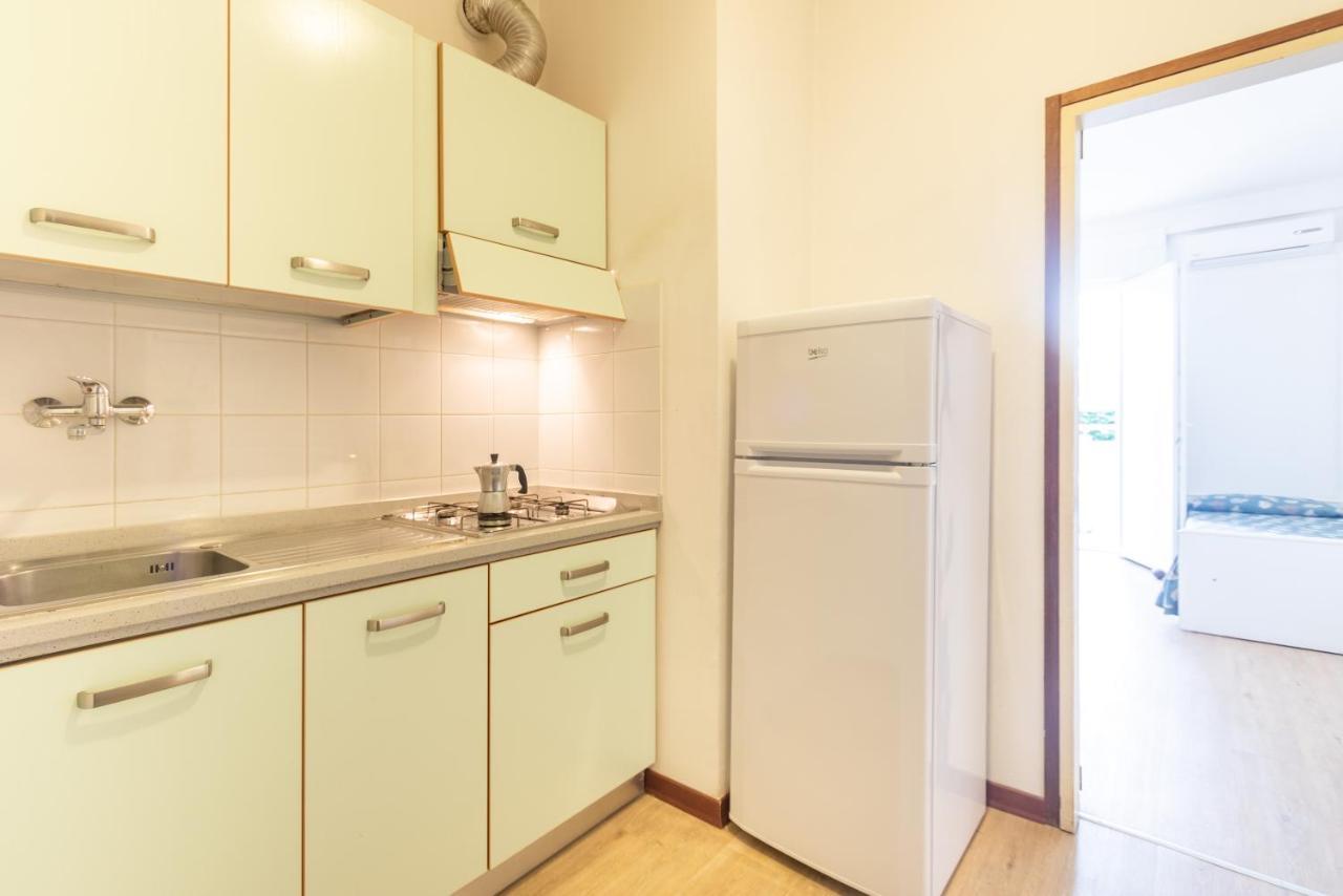 Yachting Residence ลินญาโน ซับเบียโดโร ภายนอก รูปภาพ